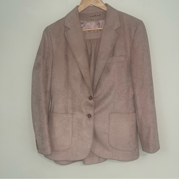 70s Vintage Faux Suede Skirt Suit in Tan Modern Size Medium - Picture 5 of 16